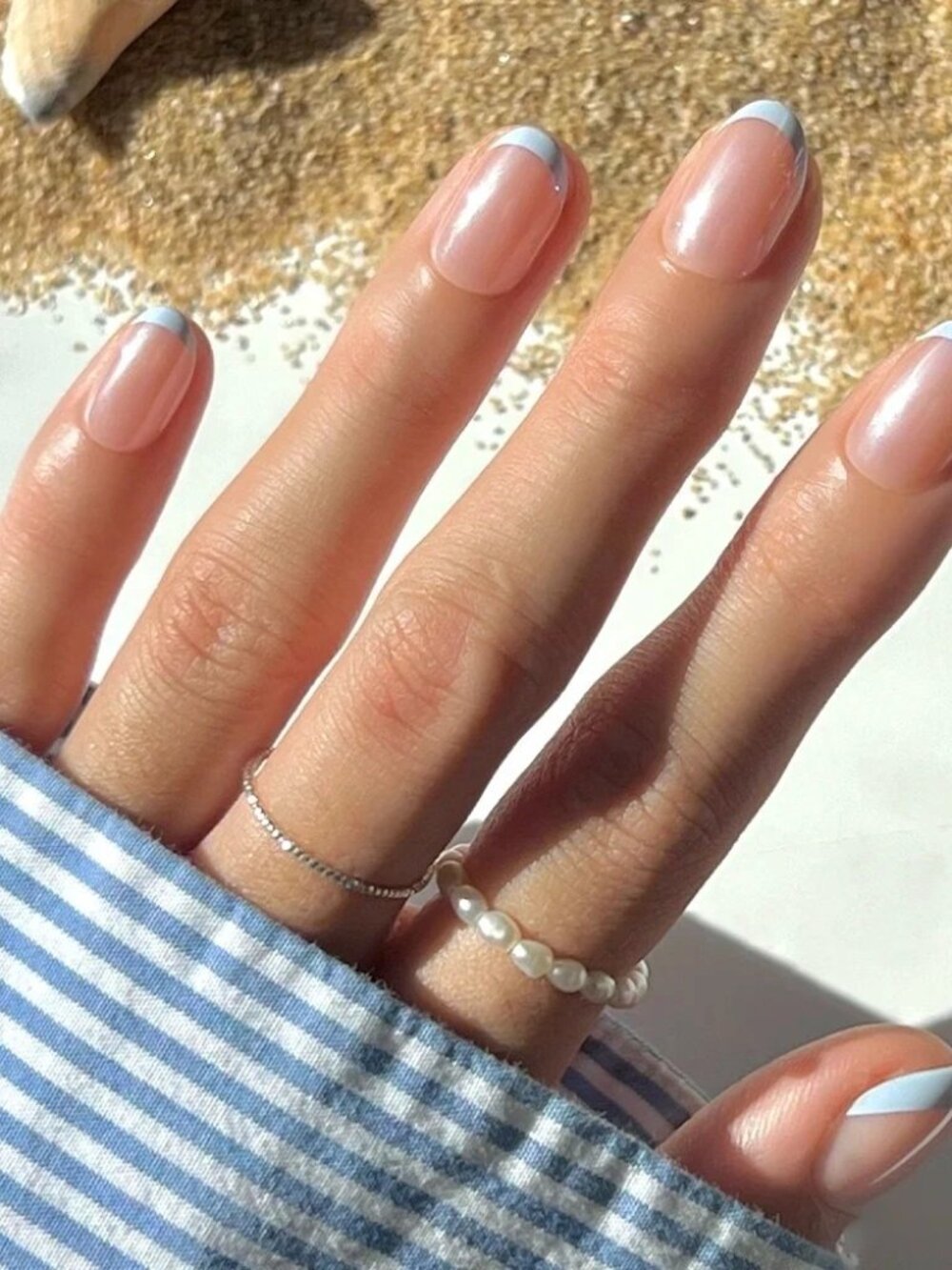 Glamnetic "Into Blue" Press-On Nails Short Oval Nude Shiny Full Cover Glue